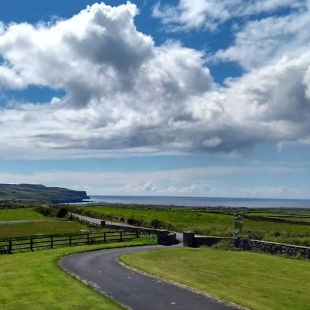 Ceol Na Dtonnta Hotel Doolin Bagian luar foto